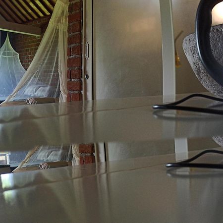 Bunga Maliq Bungalow Lombok เตเตบาตู ภายนอก รูปภาพ