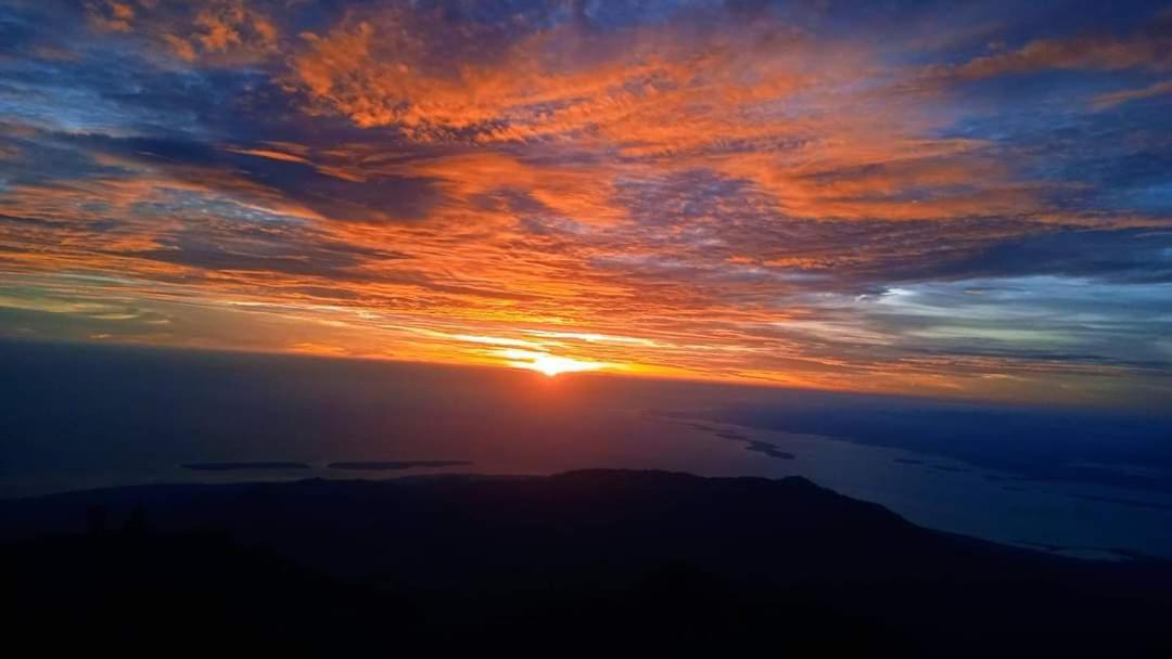 Bunga Maliq Bungalow Lombok เตเตบาตู ภายนอก รูปภาพ