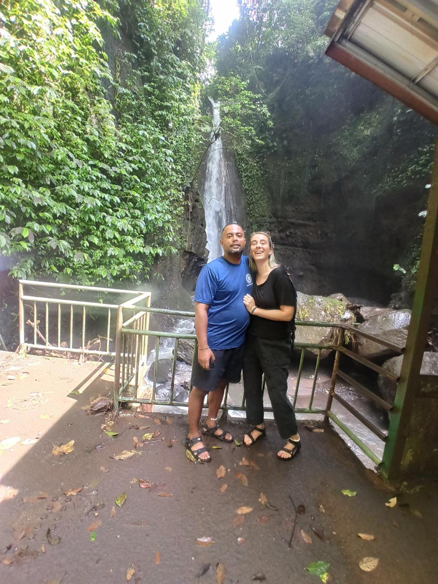 Bunga Maliq Bungalow Lombok เตเตบาตู ภายนอก รูปภาพ