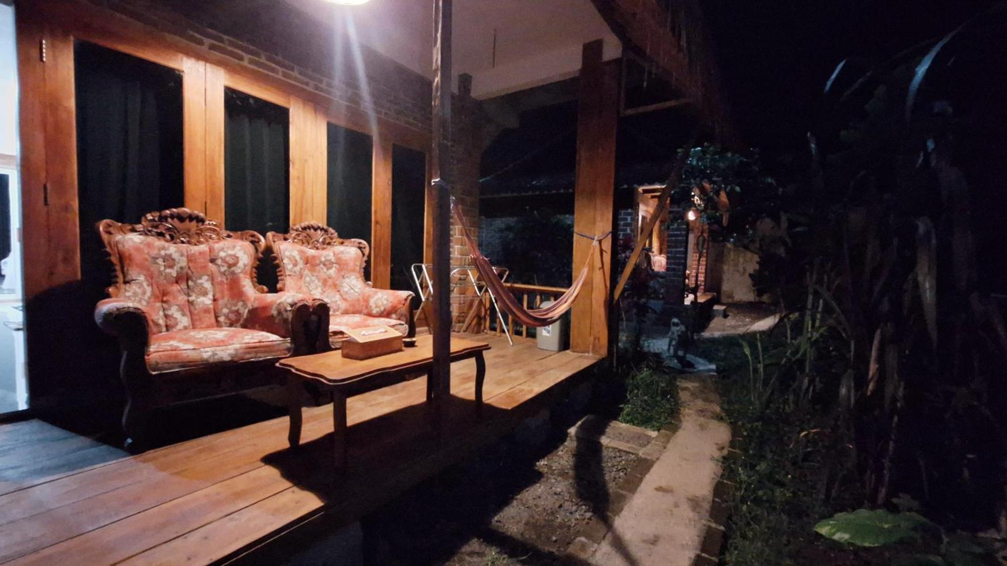 Bunga Maliq Bungalow Lombok เตเตบาตู ห้อง รูปภาพ