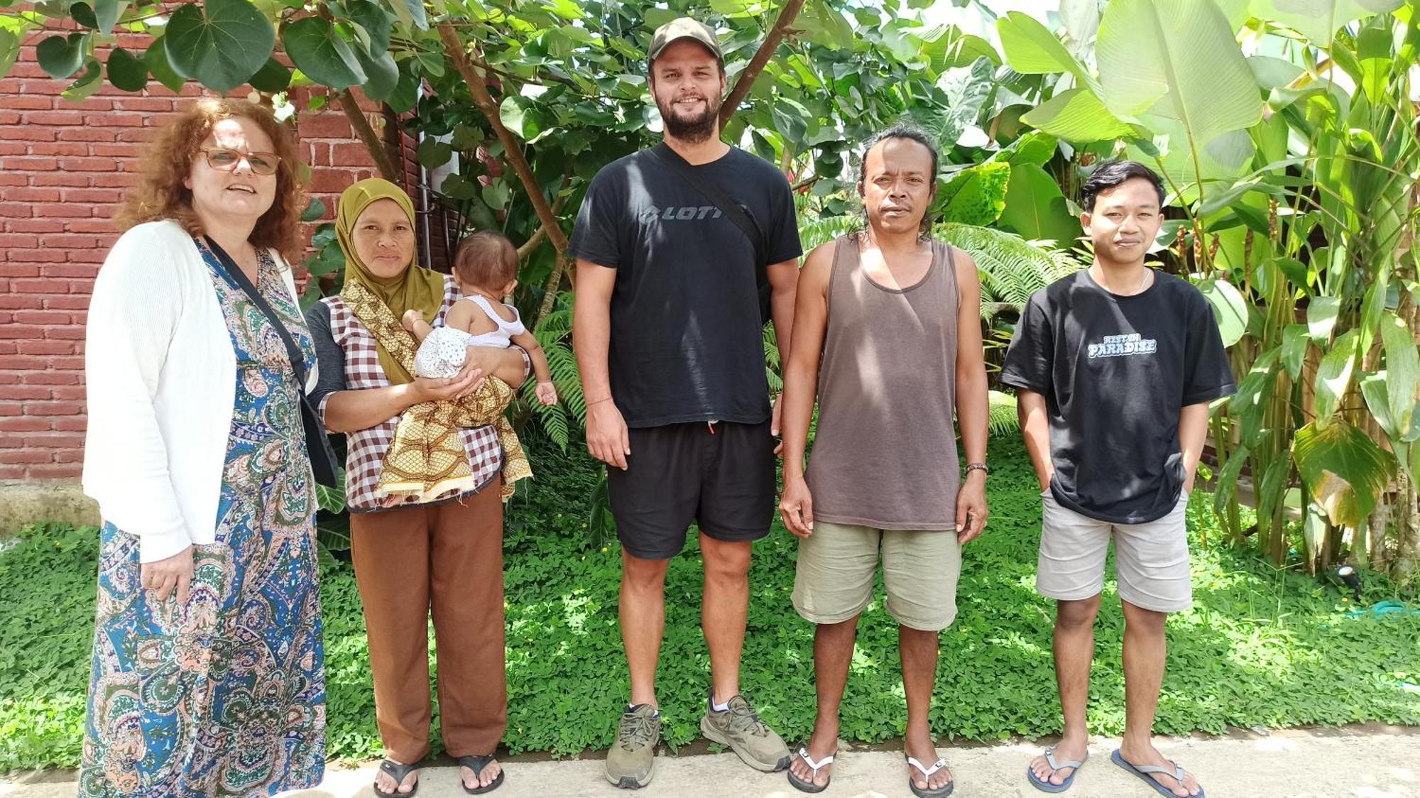 Bunga Maliq Bungalow Lombok เตเตบาตู ห้อง รูปภาพ